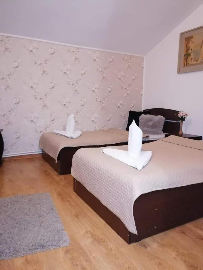فندق Casa Regala Ear كرايوفا المظهر الخارجي الصورة